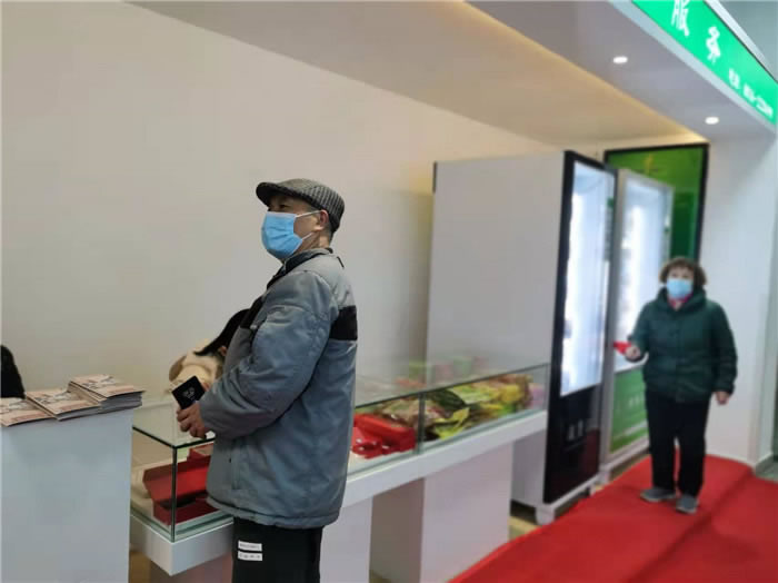 四川中青旅綿陽分社、綿陽市中旅假日旅行社、綿陽自來文化傳播有限公司24H自助售貨服務(wù)盛大開業(yè)