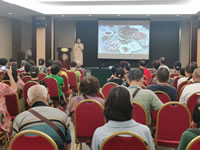 綿陽中旅行假日旅行社舉行胡楊林、南疆專列推薦會